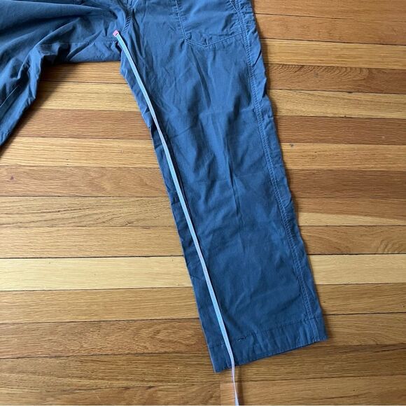 Kuhl Grey Lightweight Performance Hiking Gorpcore Outdoor Pants 10 Short - Picture 11 of 14